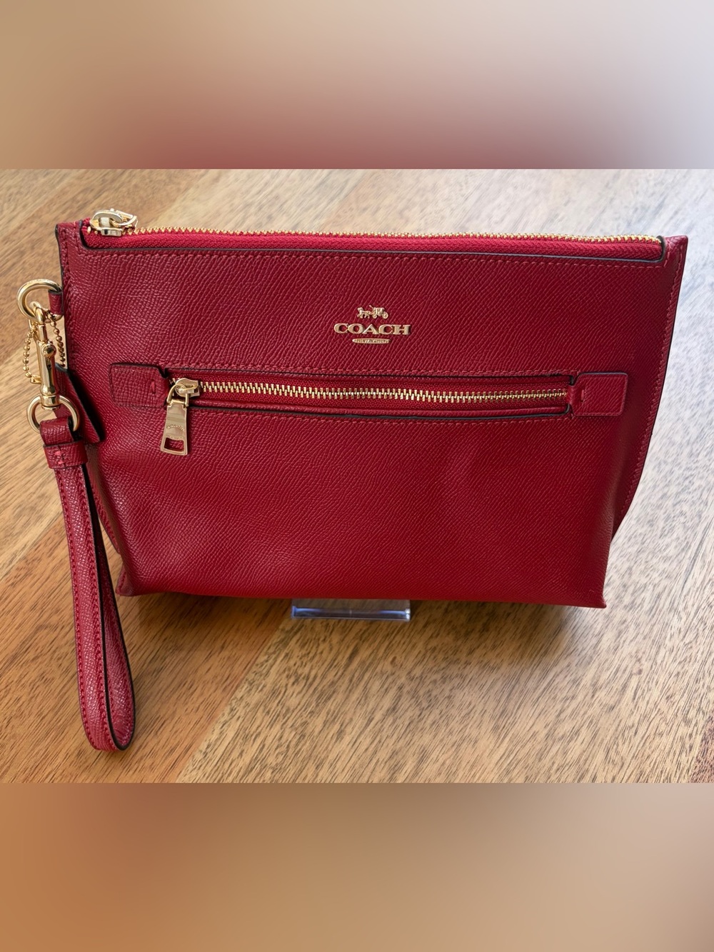 NWOT Coach Red Leather Wristlet with Gold Hardware C0113 Rowan